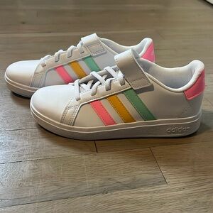 Brand New Size 1.5 girls white with rainbow stripes adidas